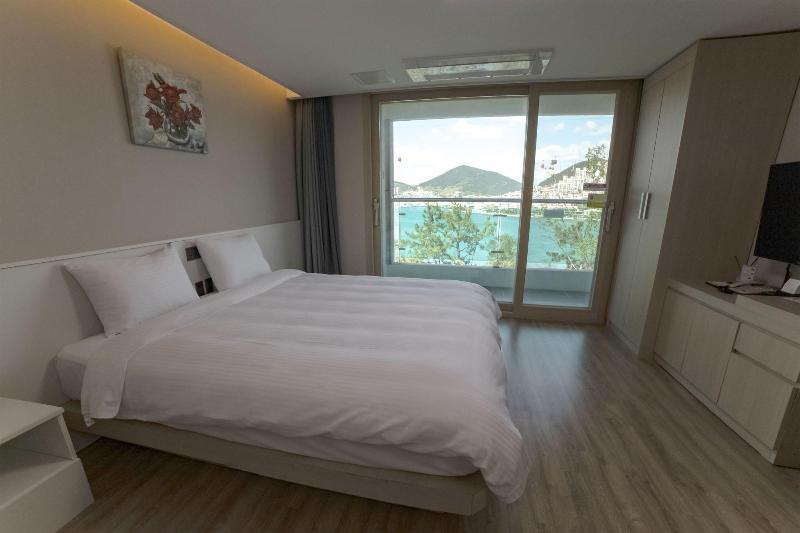 The Hotel Soo image
