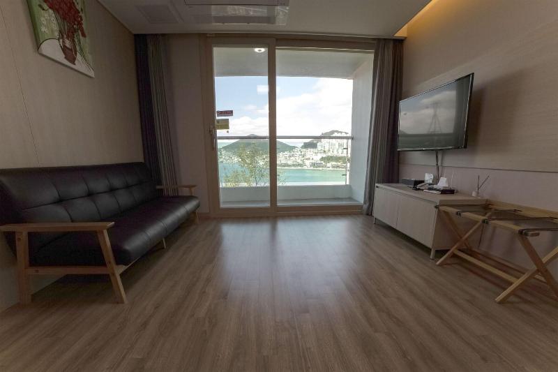 The Hotel Soo image