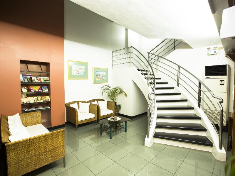 Harbor Town Hotel image