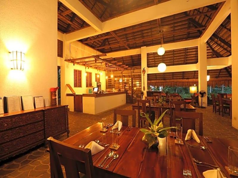 Amun Ini Beach Resort & Spa