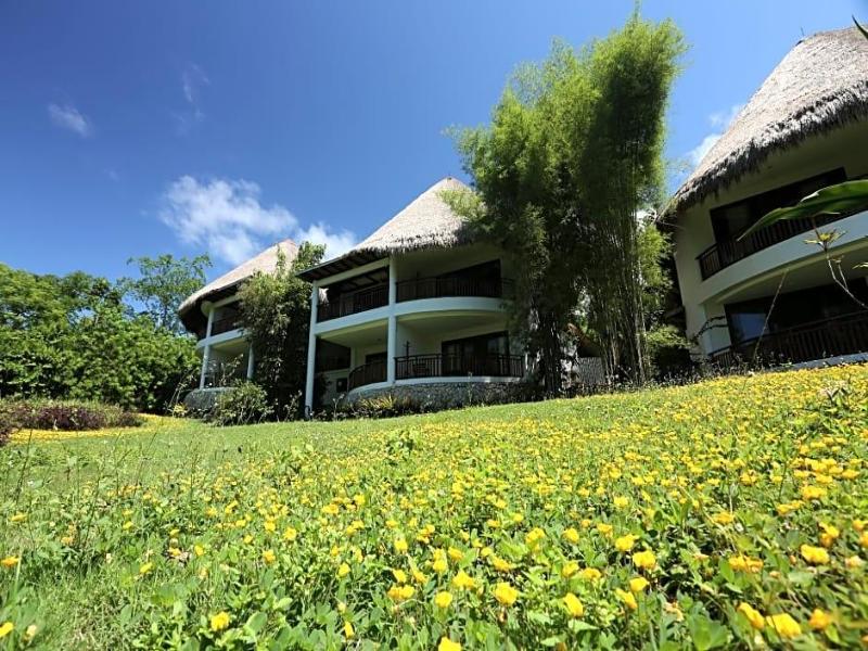 Amun Ini Beach Resort & Spa