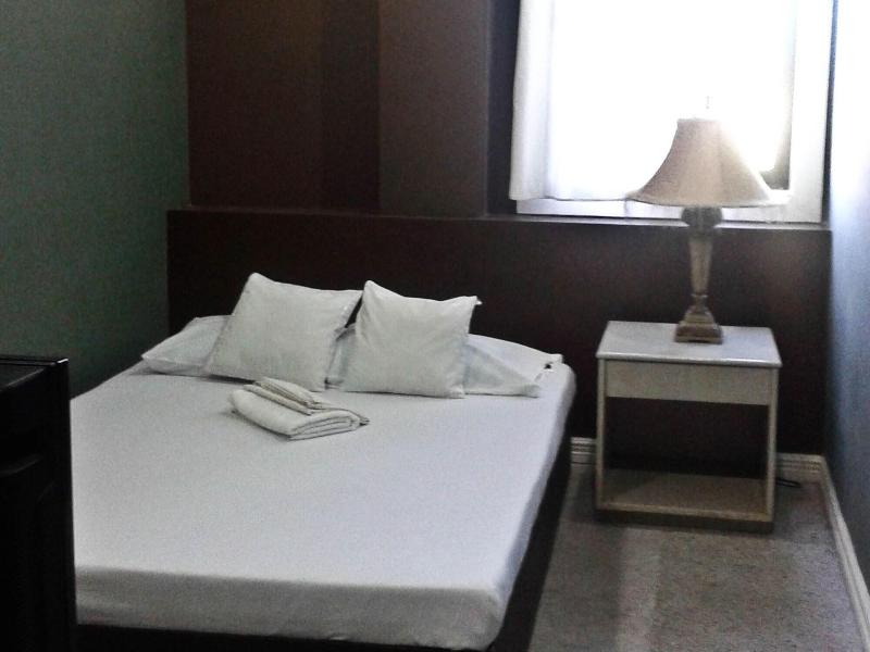 Rb Lodge Kalibo image