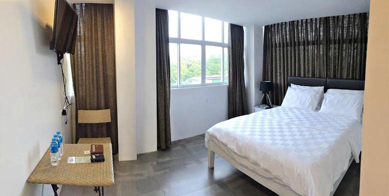 Tely's Bed & Breakfast image