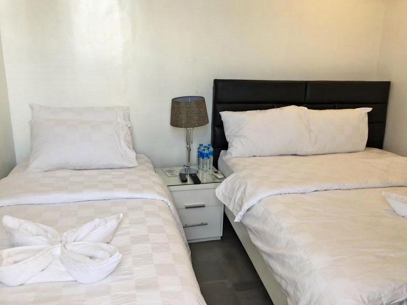 Tely's Bed & Breakfast image