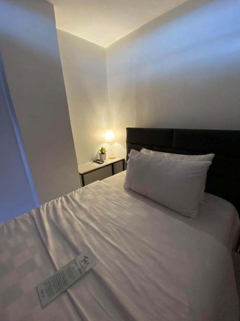 Tely's Bed & Breakfast image