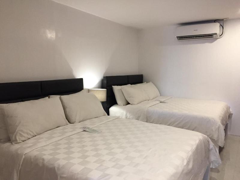 Tely's Bed & Breakfast image