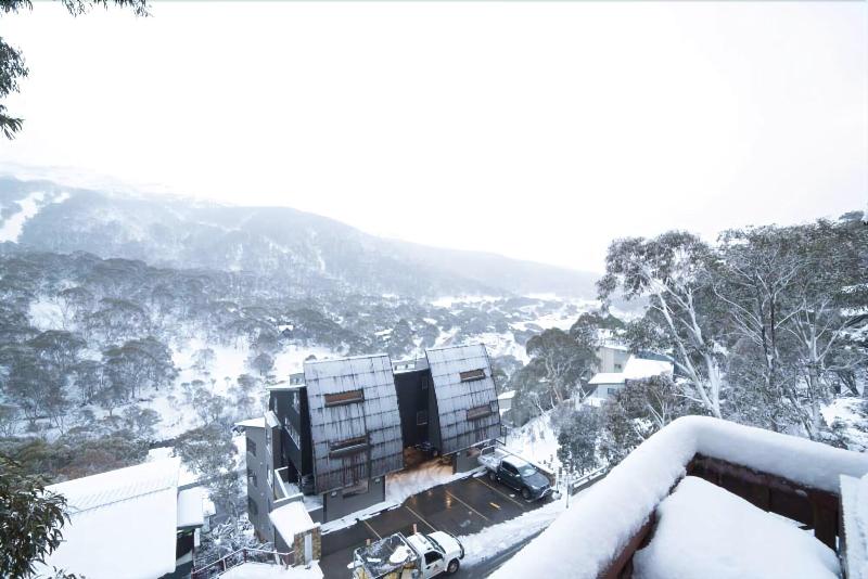 Aneeki Ski Lodge — general view