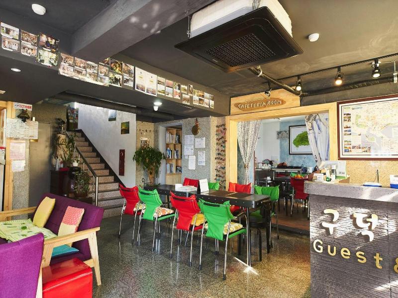Gudeok Guest House - Hostel — photo 28