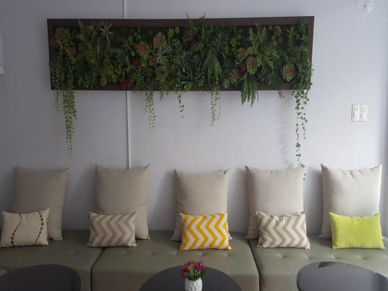 Edenroc Hotel image