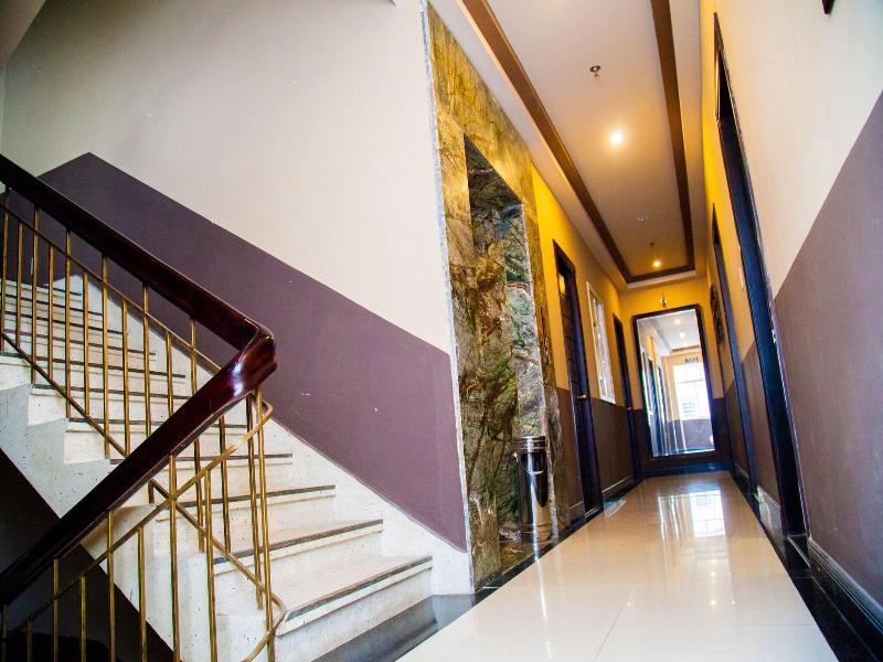 Edenroc Hotel image