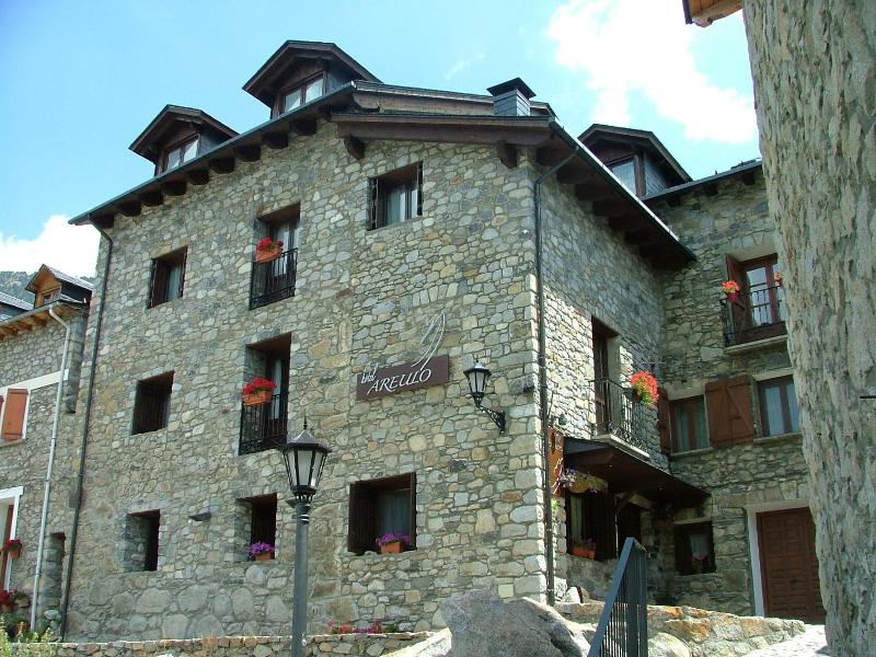 Hotel Areulo image