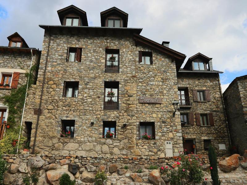 Hotel Areulo — general view