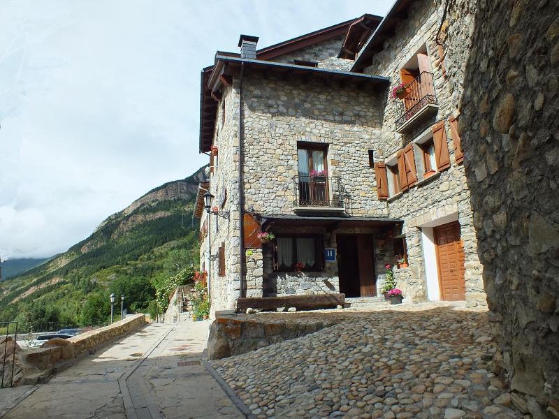 Hotel Areulo image