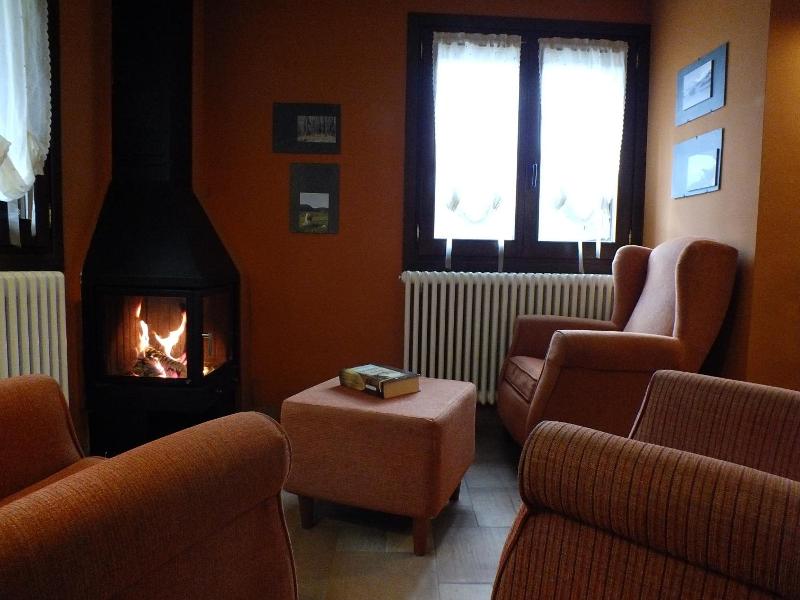 Hotel Areulo image