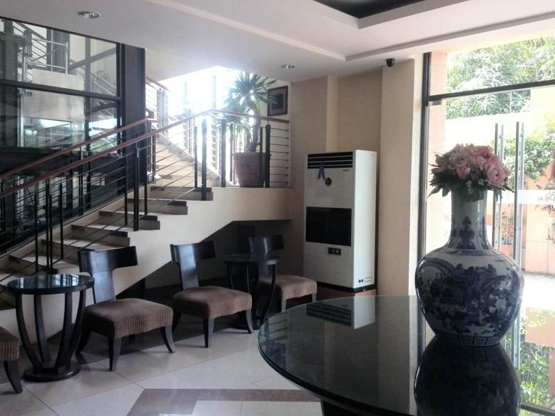 Hotel Ariana image