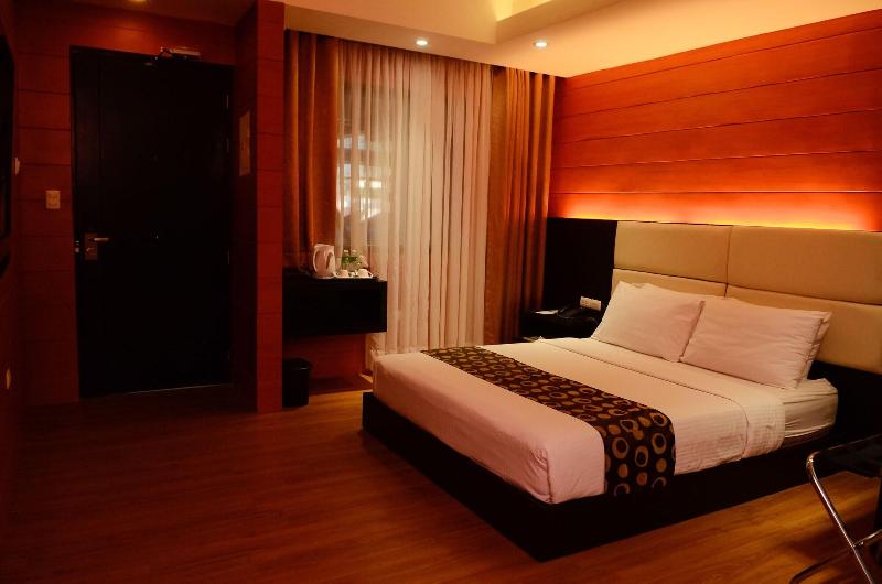 Sun City Suites image
