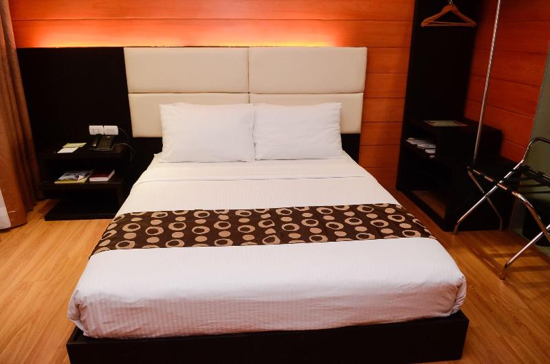 Sun City Suites image
