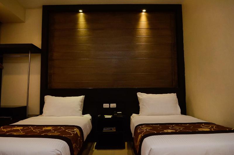Sun City Suites image