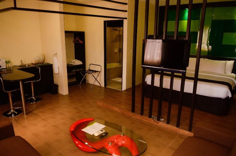 Sun City Suites image