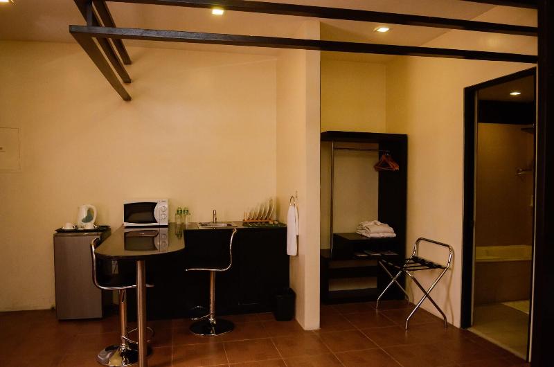 Sun City Suites image