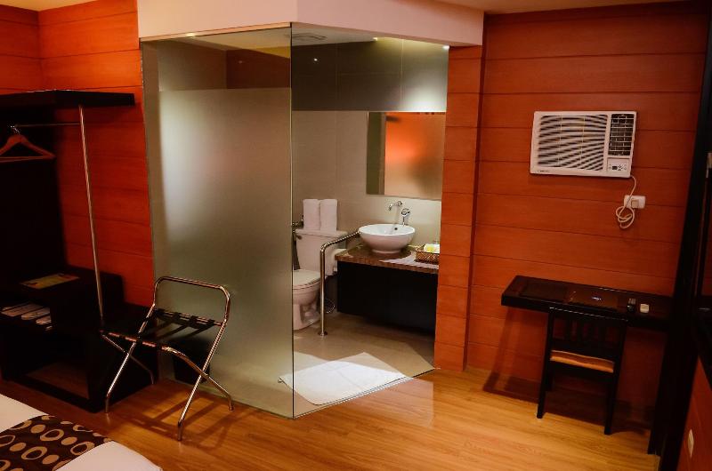 Sun City Suites image