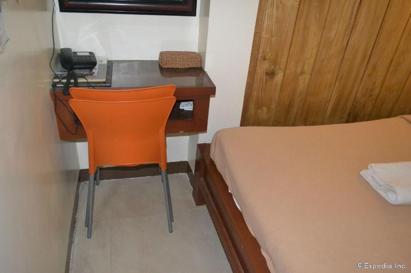 Delle Suites image
