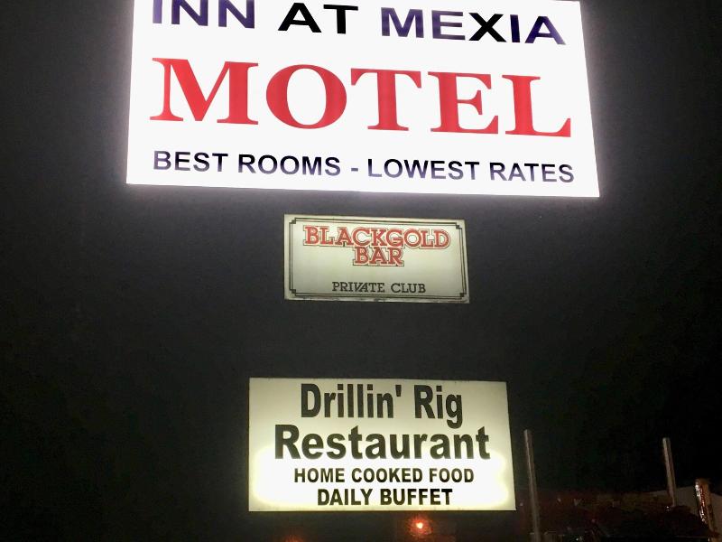 Inn At Mexia image