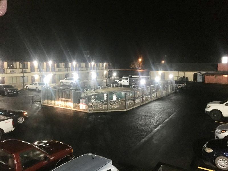 Inn At Mexia image