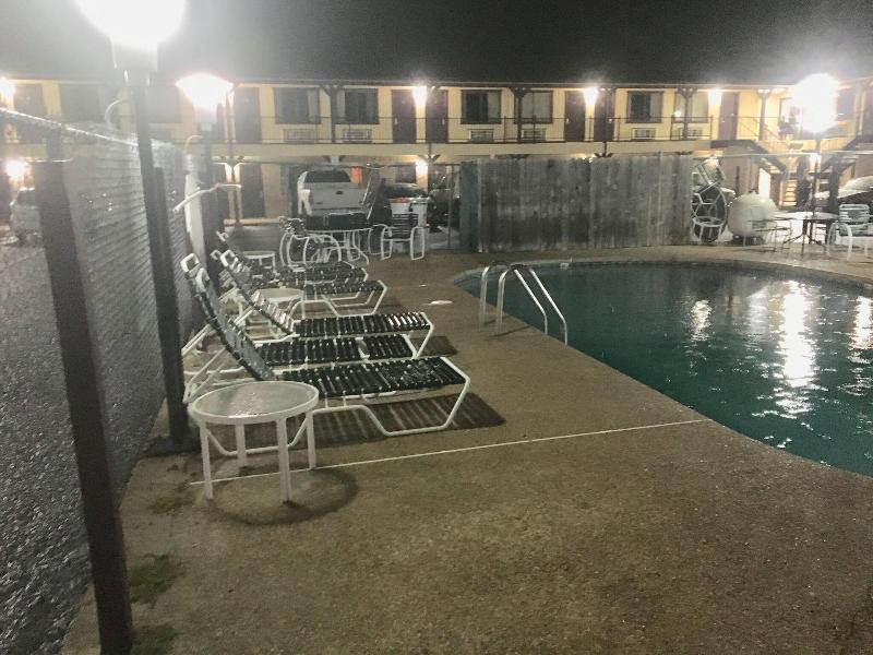 Inn At Mexia image