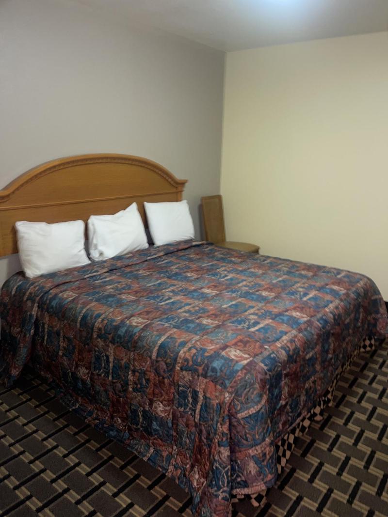 Inn At Mexia image
