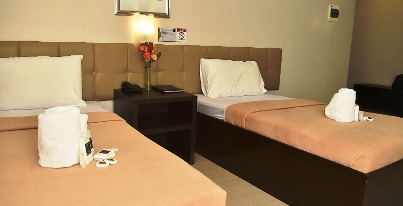 Columbus Plaza Hotel image