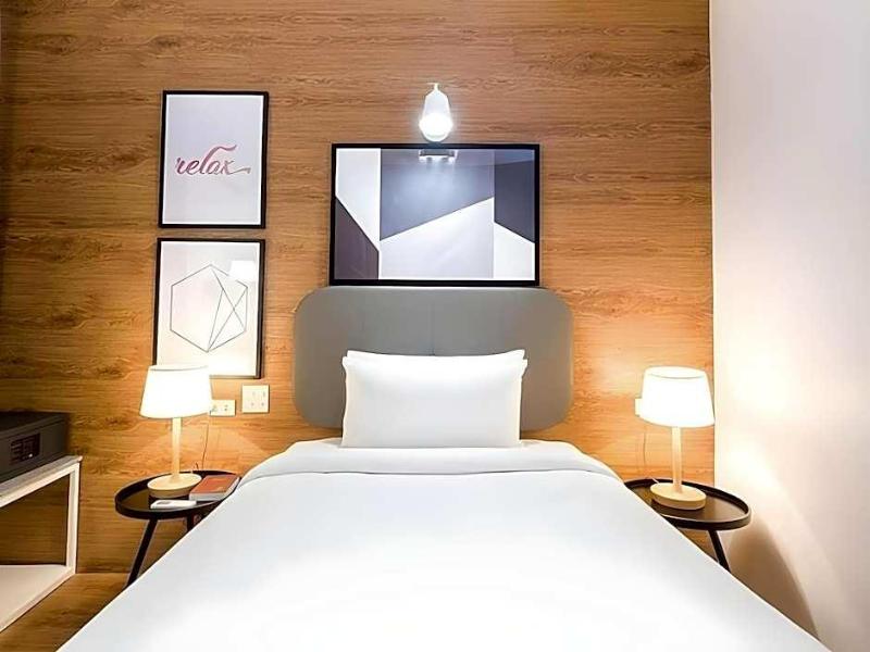 Avior Hotel image