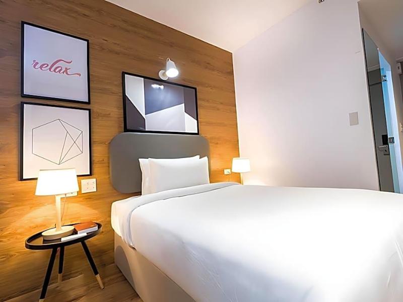 Avior Hotel image