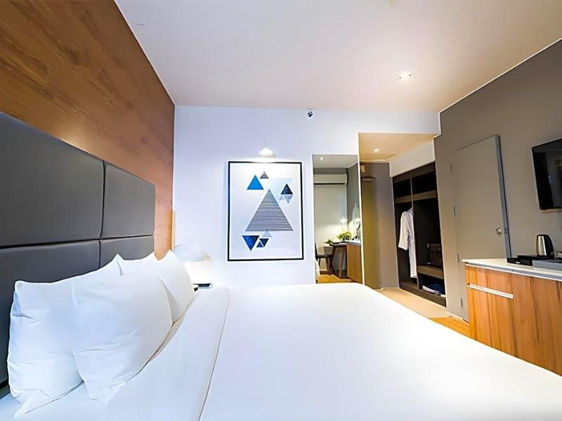 Avior Hotel image