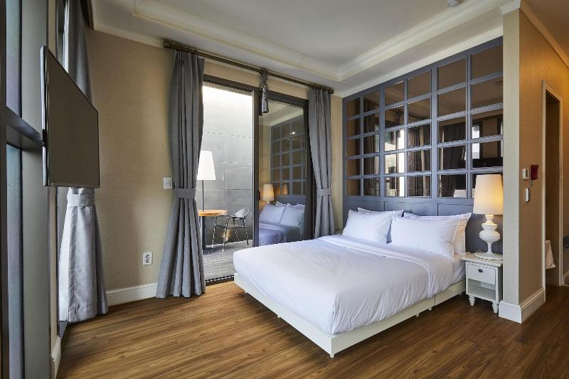 Hotel Poco image