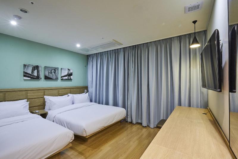 Hotel Poco image