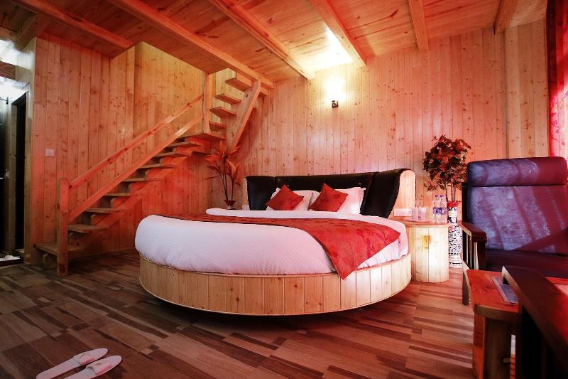 The Moniker Resort And Spa image