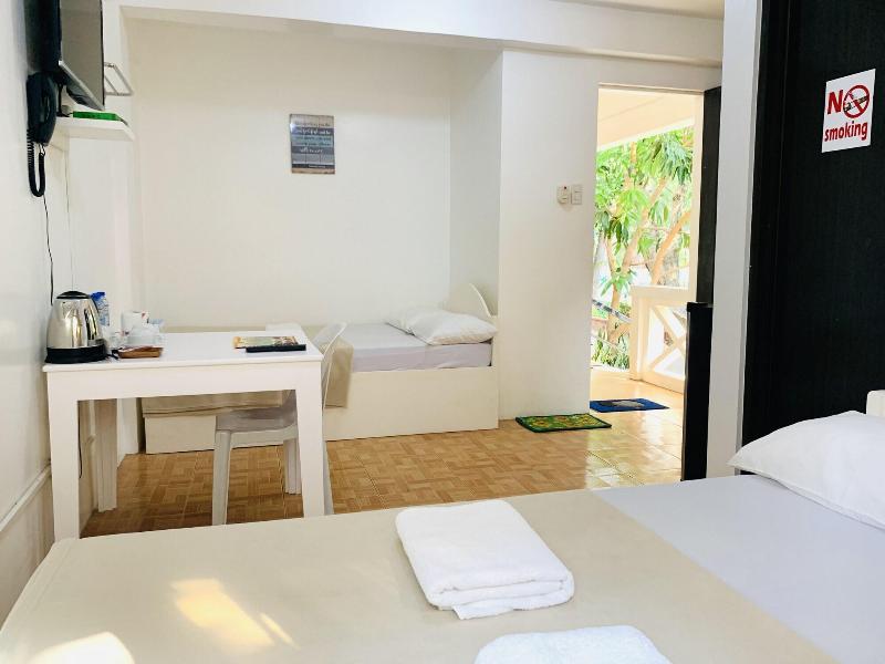 Villa Soledad Beach Resort image 9