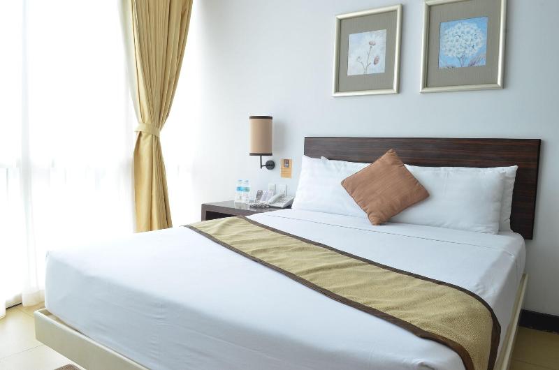 D' Hotel and Suites image