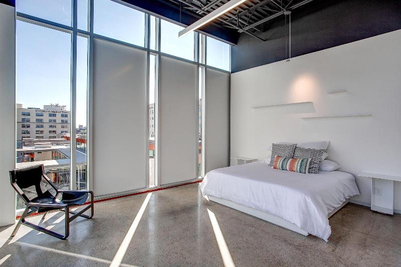 Hotel Revel image