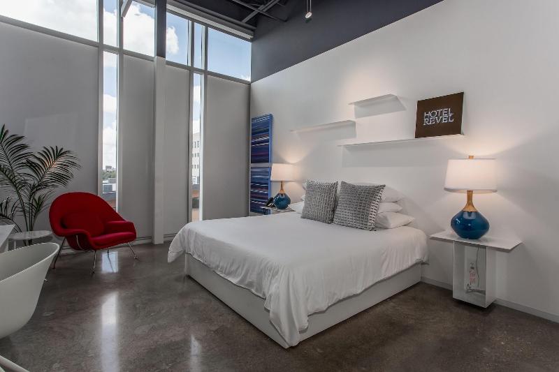 Hotel Revel image