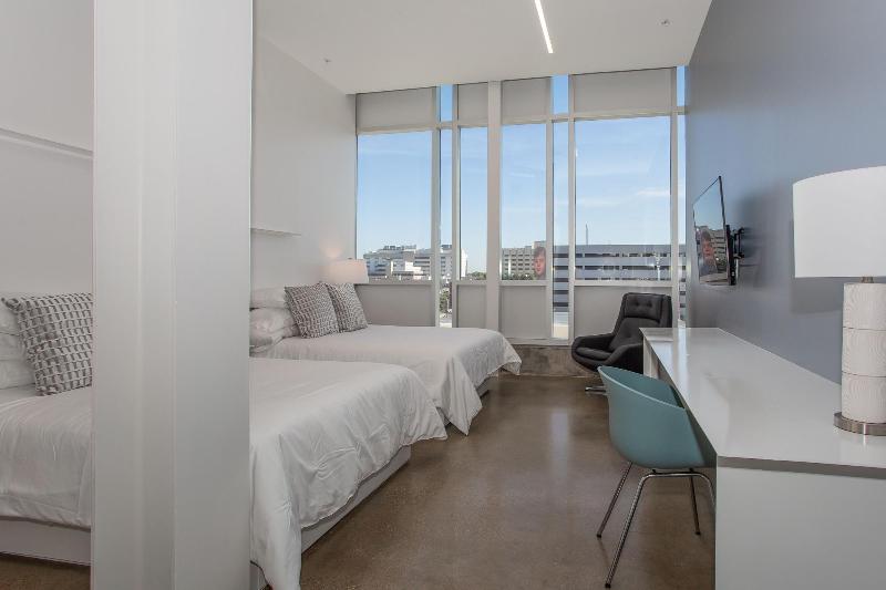 Hotel Revel image