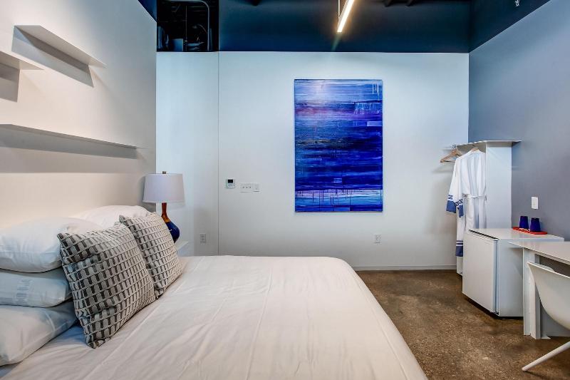 Hotel Revel image