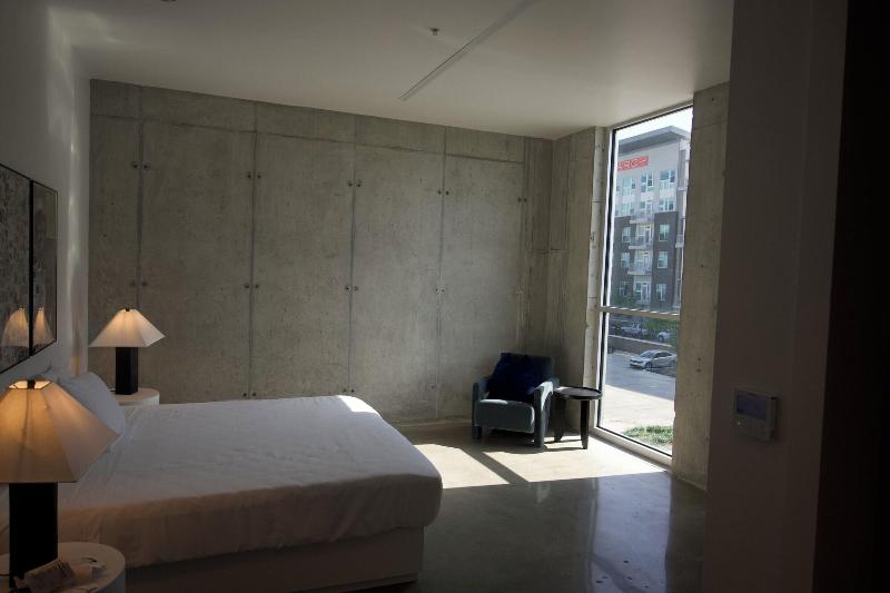Hotel Revel image
