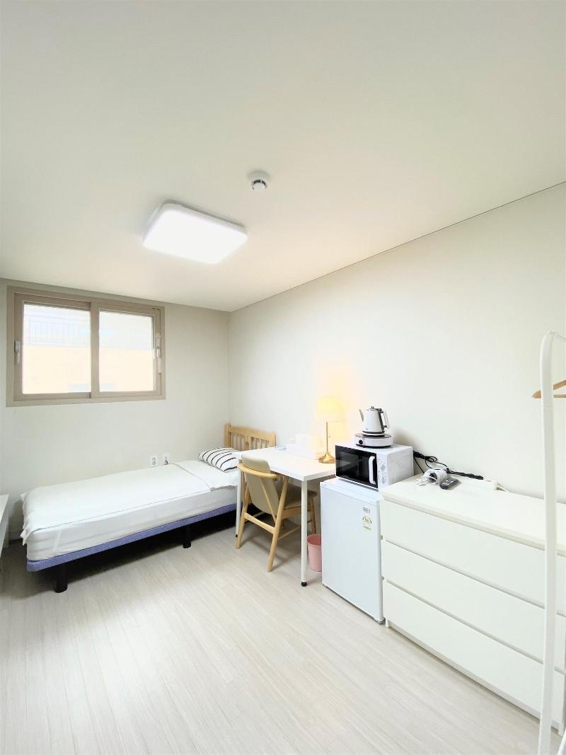 Airport Guesthouse Ko-In image
