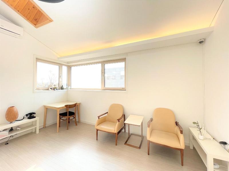 Airport Guesthouse Ko-In image