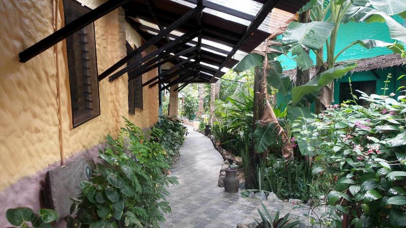 Takatuka Beach Resort image