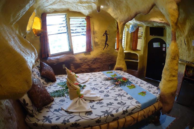 Takatuka Beach Resort image