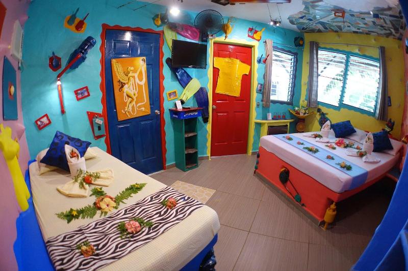 Takatuka Beach Resort image
