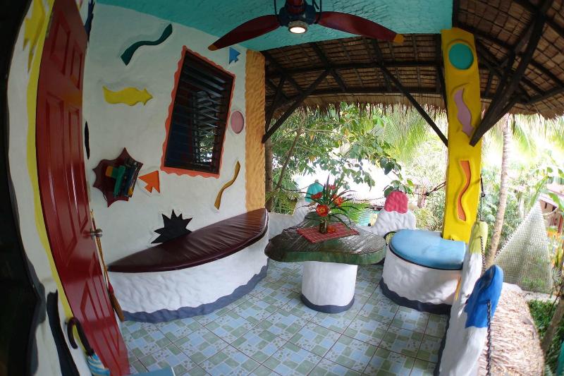 Takatuka Beach Resort image